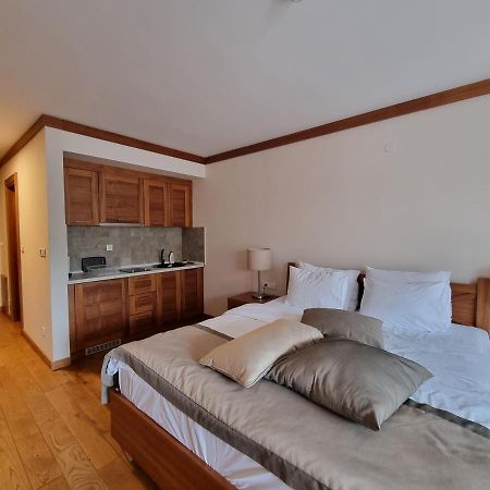 Apartman S-Lux Privatni App Vuckoo Яхорина Екстериор снимка
