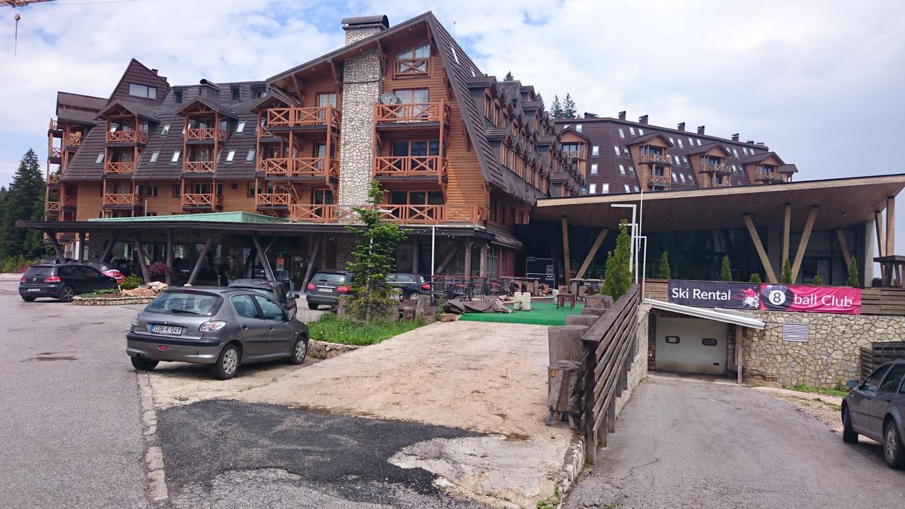 Apartman S-Lux Privatni App Vuckoo Яхорина Екстериор снимка